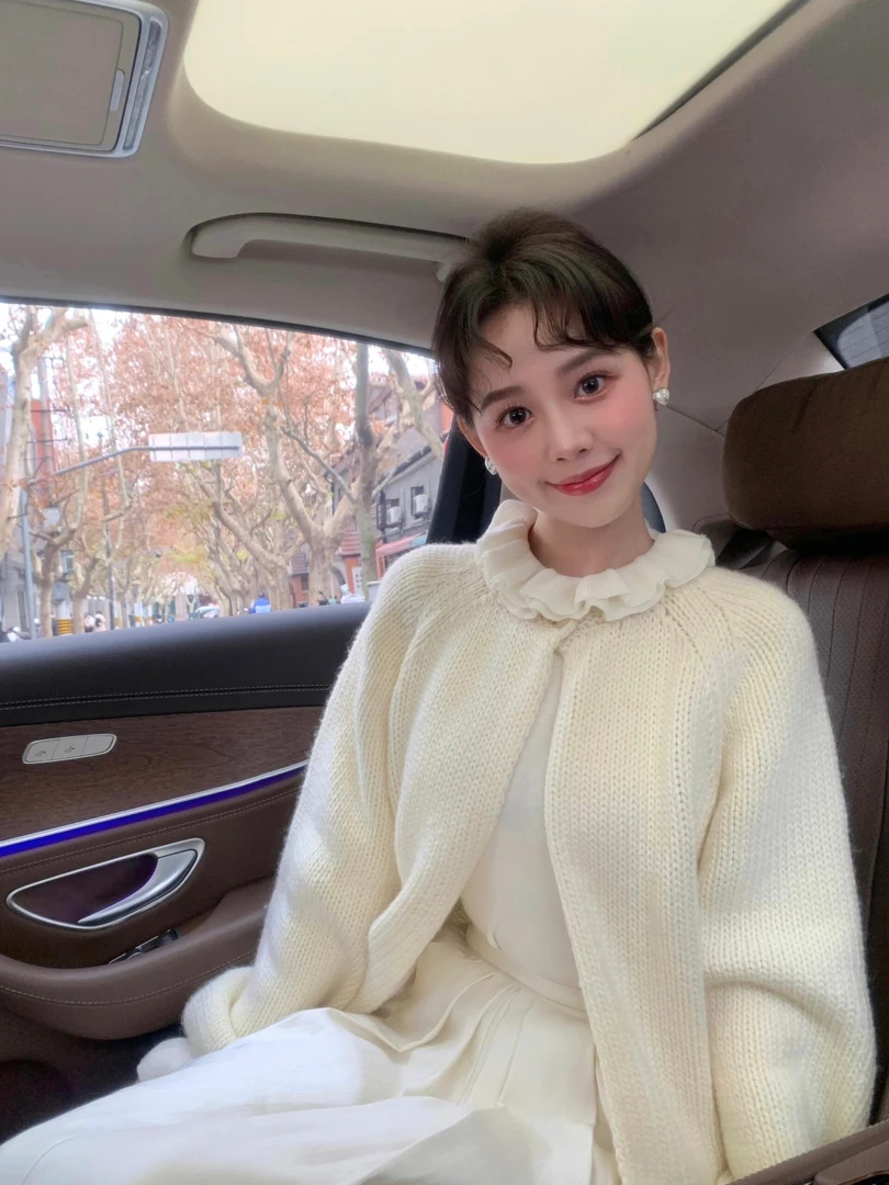 富家千金韩系慵懒高级感白色毛衣外套内搭针织打底衫百搭半身裙