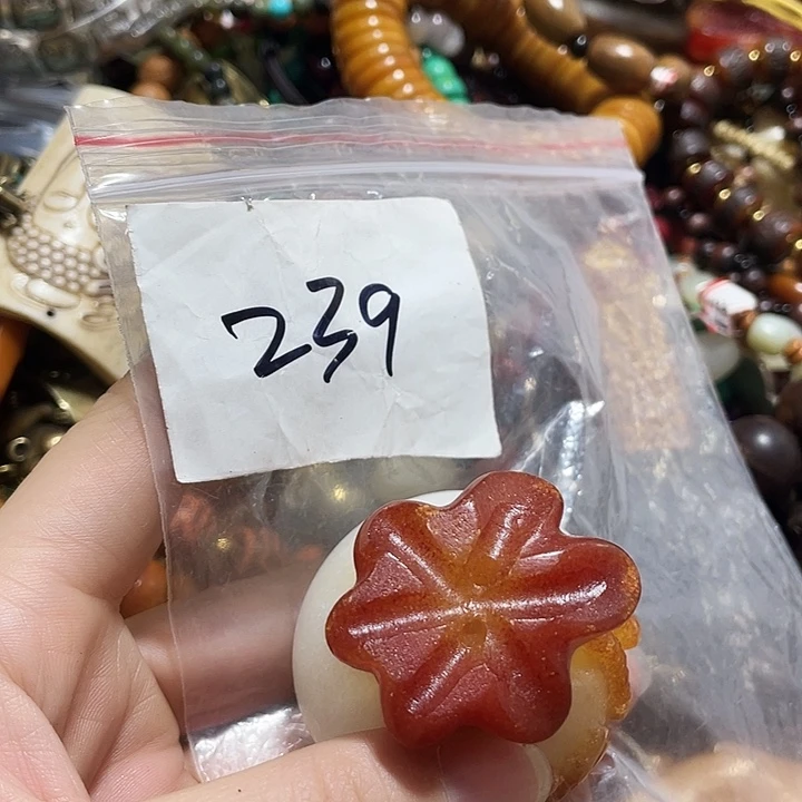 ****Z琉璃/树脂/塑料类