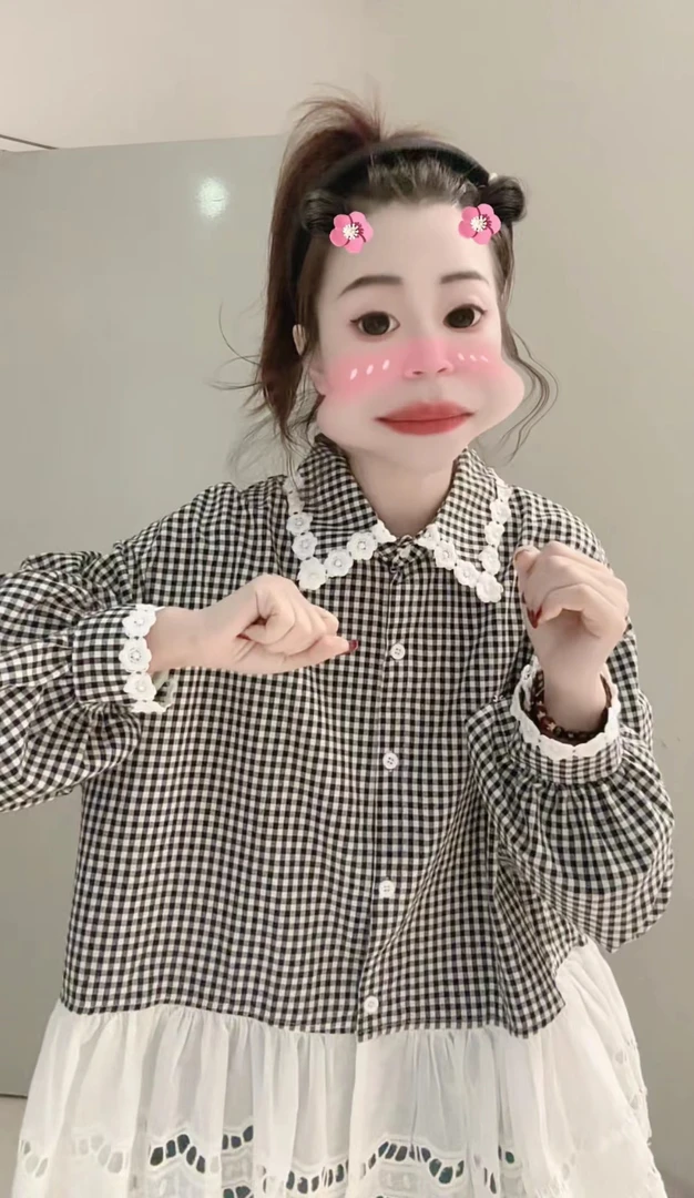 【黑白定格】丽丽推荐 下摆花边领口袖口包边下摆刺绣花边衬衫