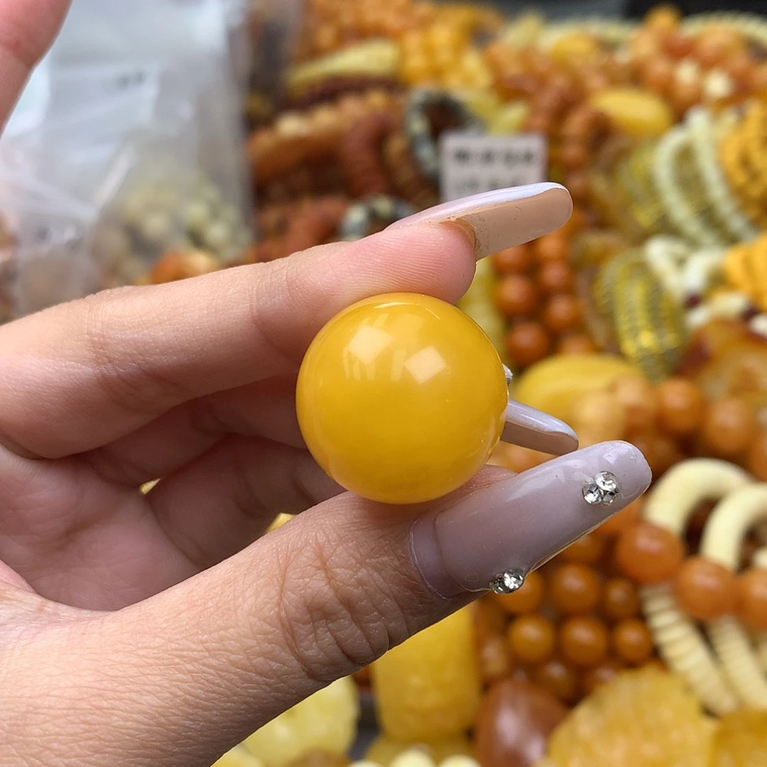 大***圣琥珀未镶嵌珠宝奇石21.5