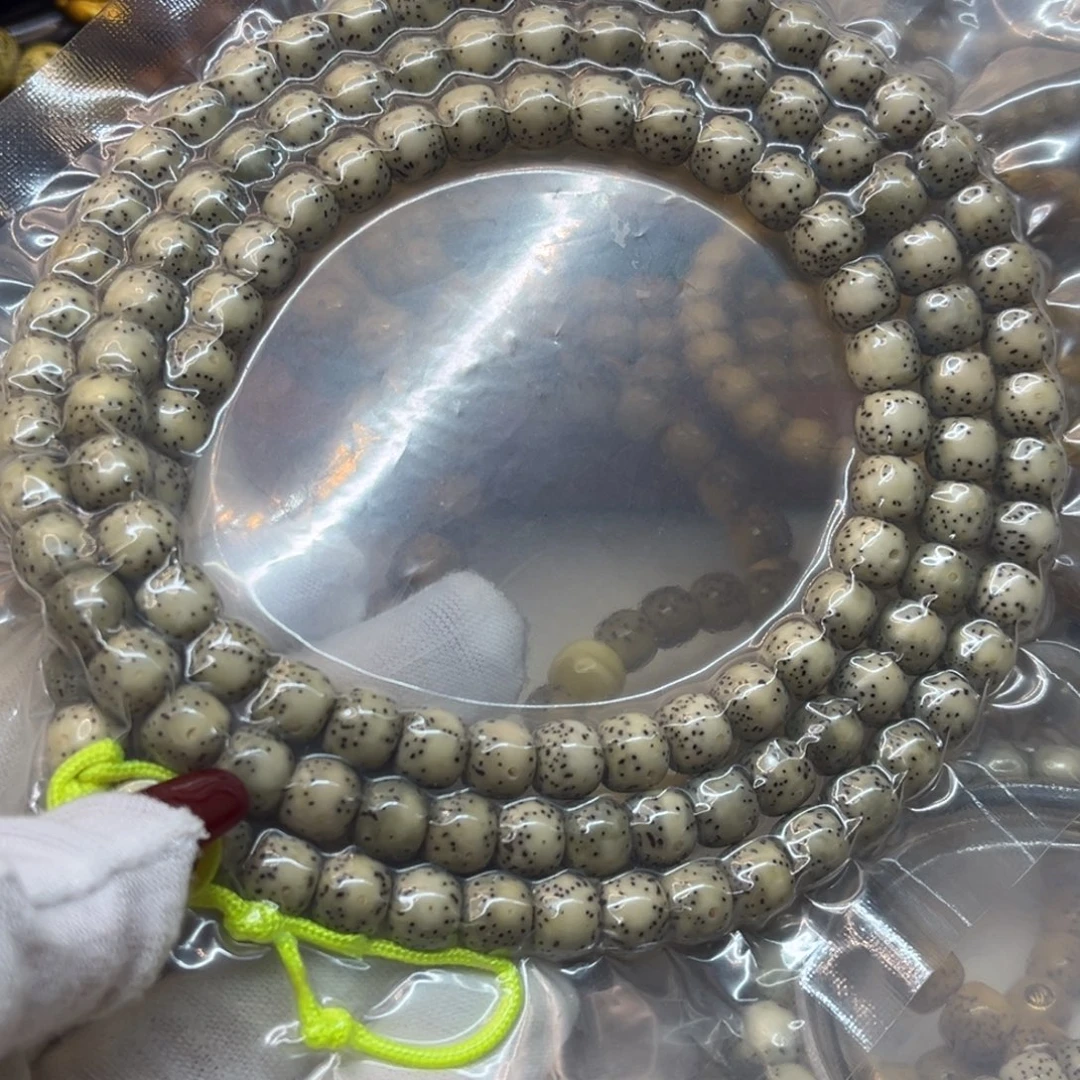 手串星月菩提愿生态石玉料卡8