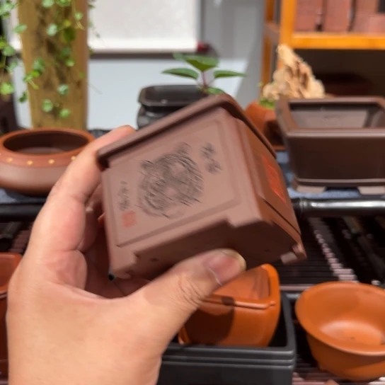 胡***哥紫砂花盆全手工制作