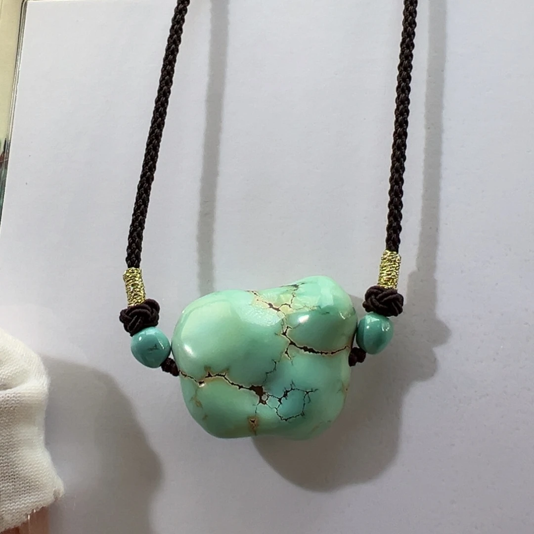 绿松石未镶嵌挂件