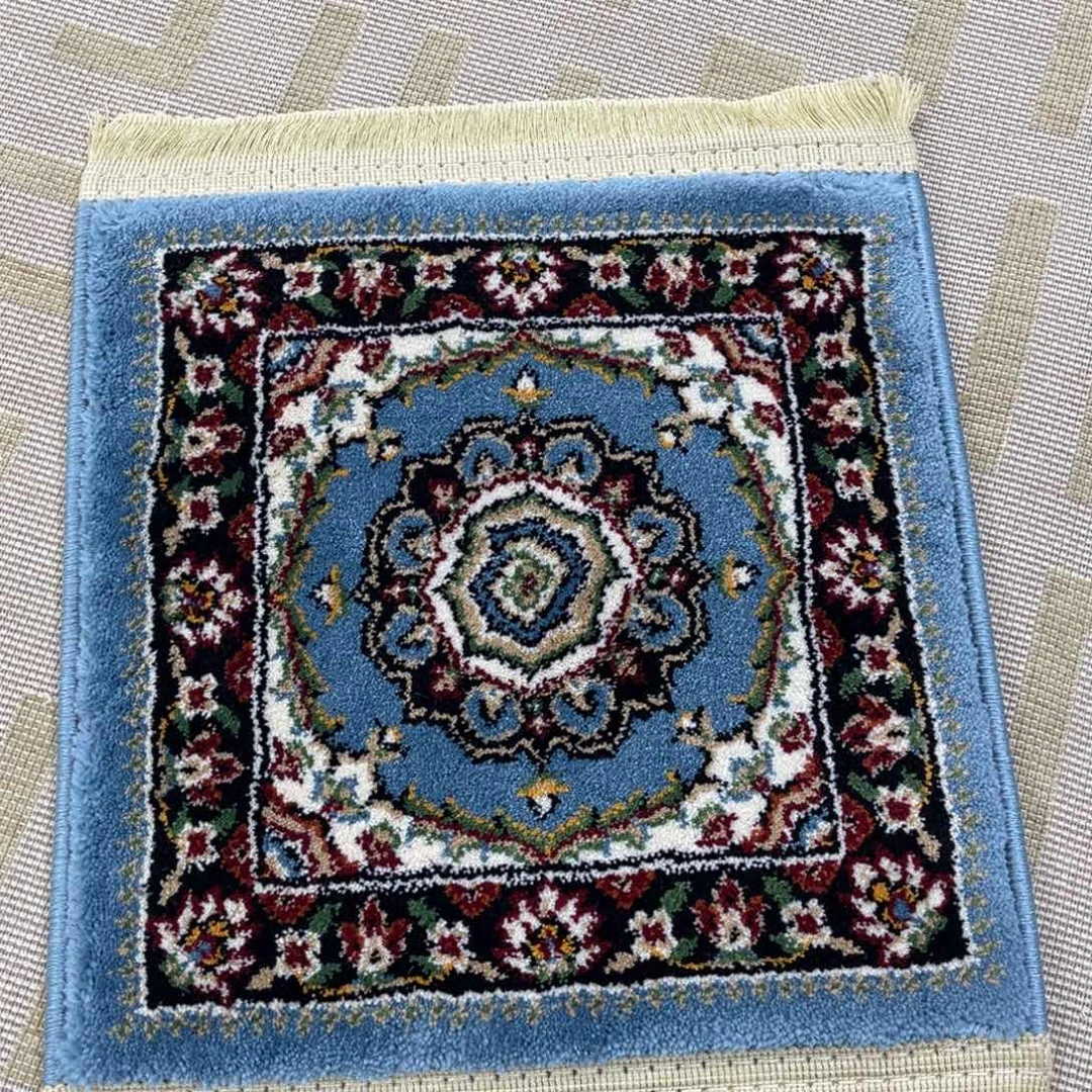 羊毛30×30混纺福利小垫子