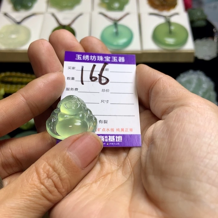 【闪购商品】蛇纹石玉未镶嵌颈饰晴*