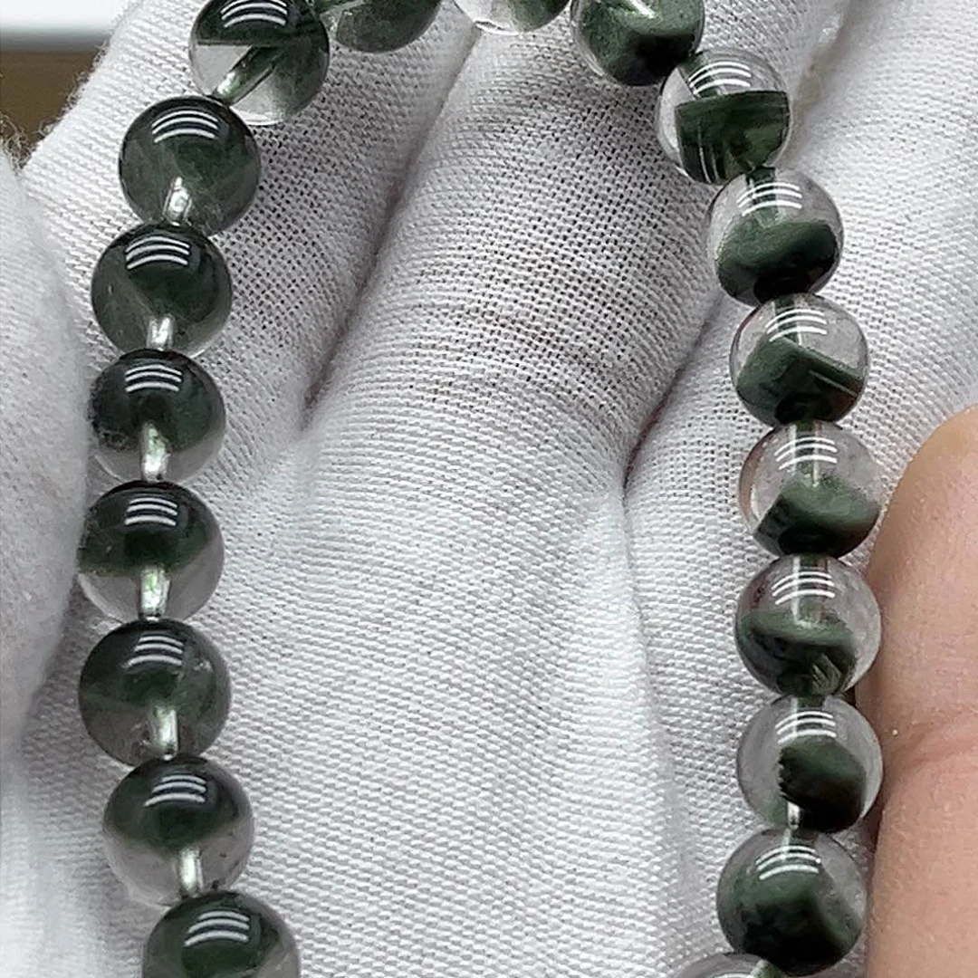 水晶手串未镶嵌天然水晶金字塔