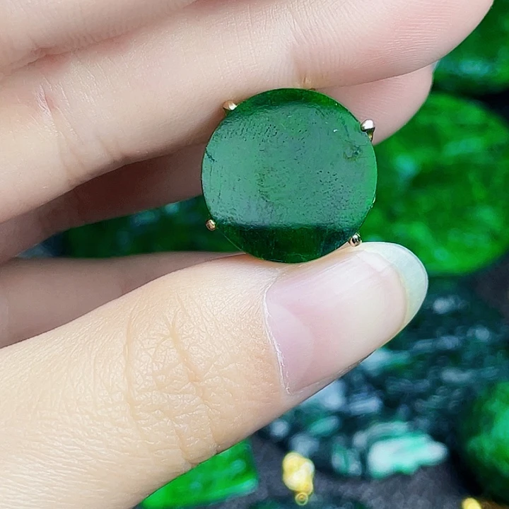 翡翠银S925镶嵌颈饰多样性