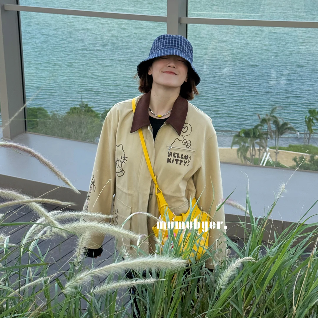 MUMUBYER •“KT趣绘夹克”25秋款hellokitty巴恩风涂鸦工装外套