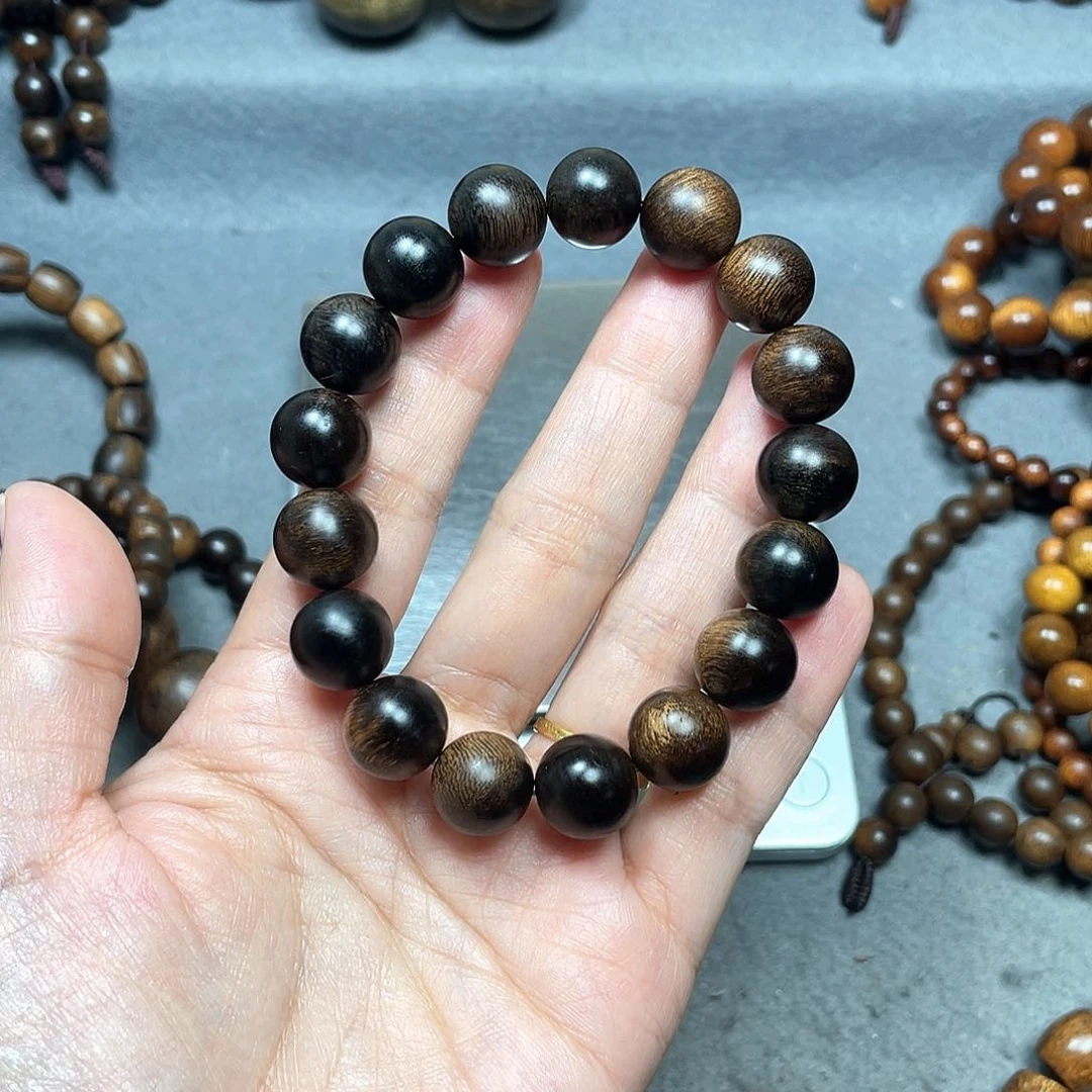 沉香手串白棋瘤疤1.2