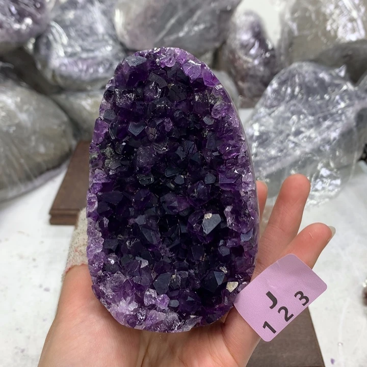 水晶大型摆件（非配饰）未镶嵌