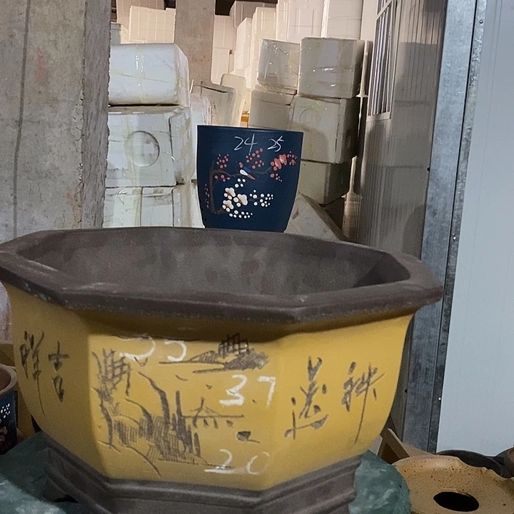 紫砂花盆紫砂花盆