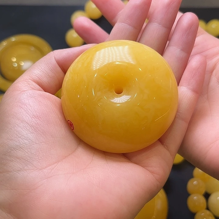 杨***饭未镶嵌琥珀裸石琥珀蜜蜡
