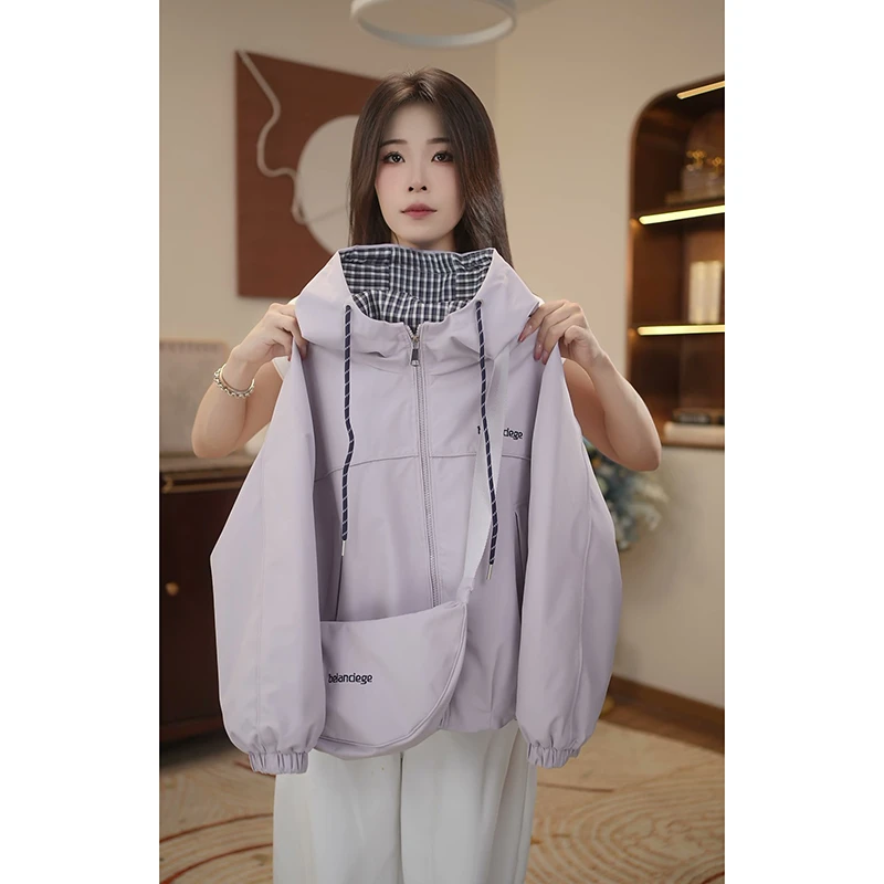 女童秋季连帽外套2025秋季新款小女孩中大童时尚连帽款外套Q63057