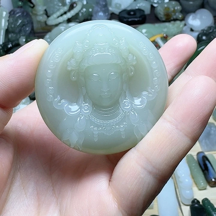 和田玉（青白玉）未镶嵌颈饰