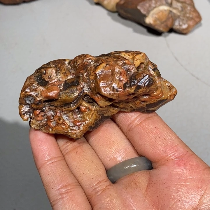 玛瑙/玉髓车挂合金壹*粮221