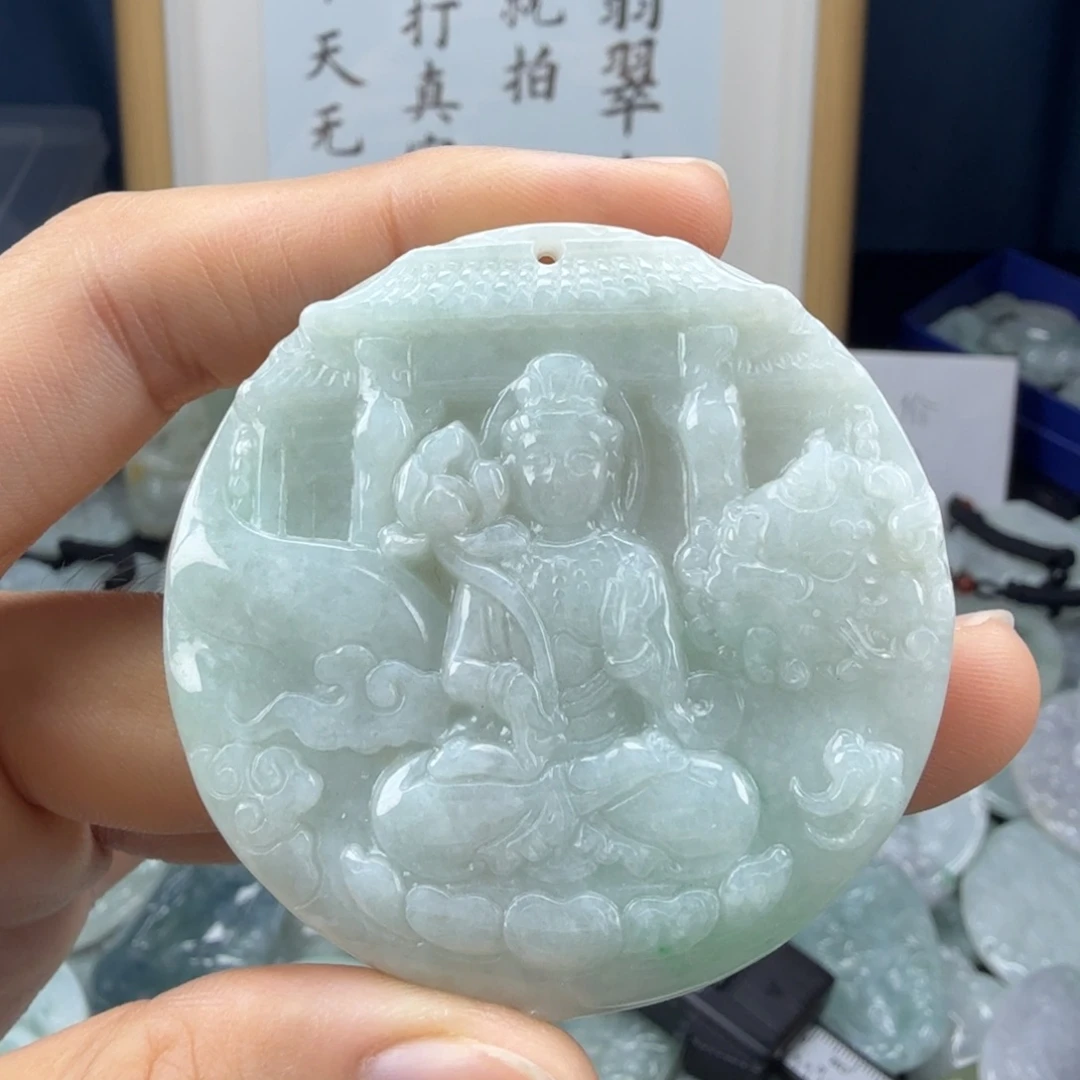 翡翠未镶嵌颈饰翡翠