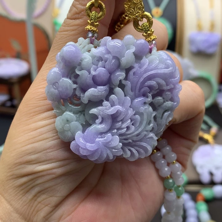 吊坠(赠链)未镶嵌翡翠
