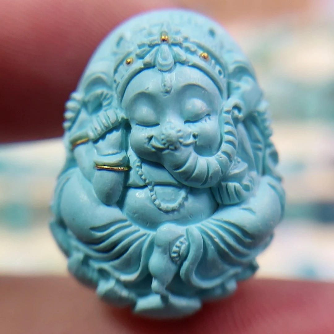 绿松石配饰未镶嵌