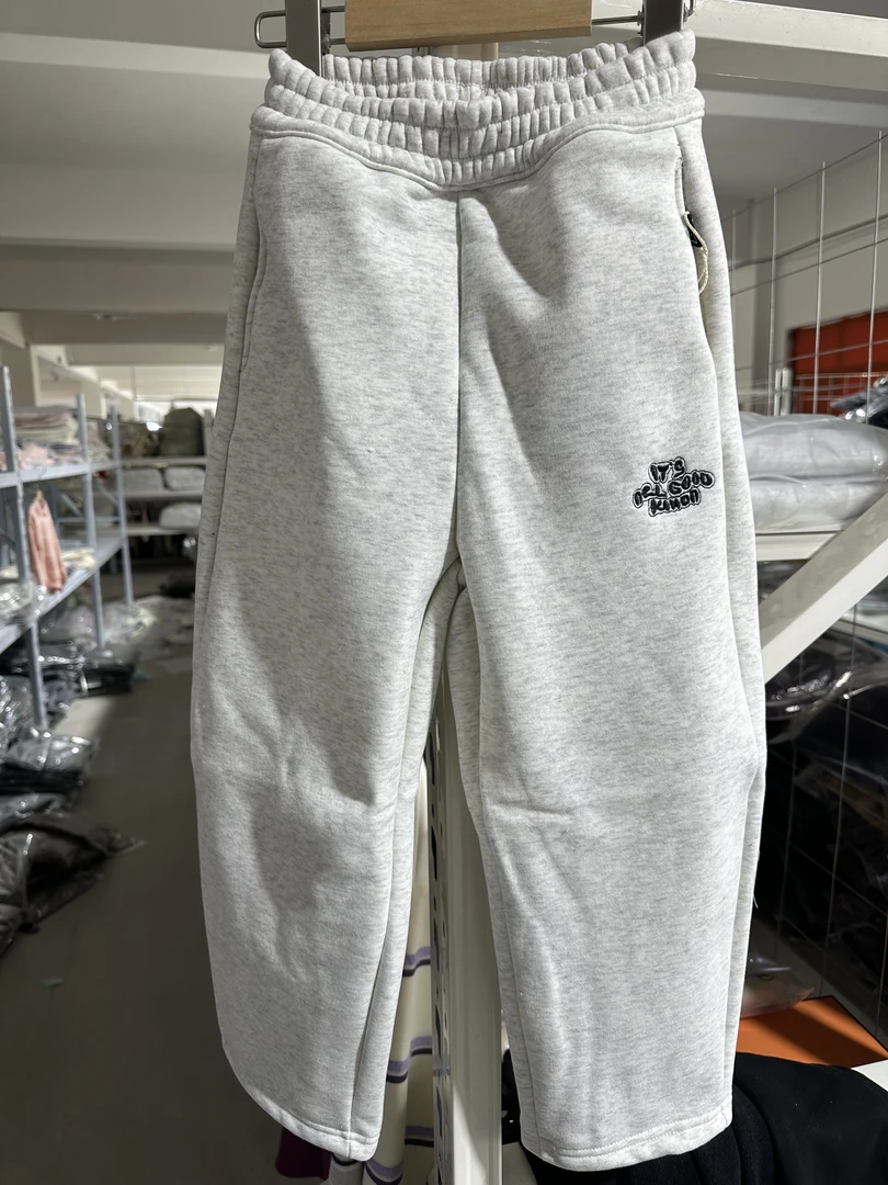 555刺绣裤子---冬款厚款冬季童装卫裤