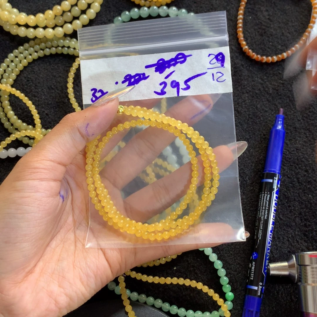 定制翡翠未镶嵌天然缅甸翡翠多样性