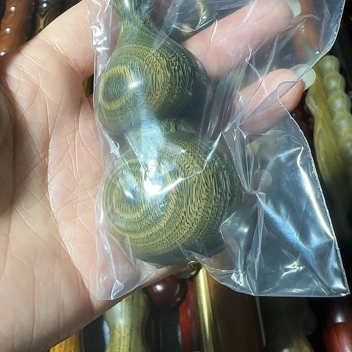 绿檀葫芦一个个个