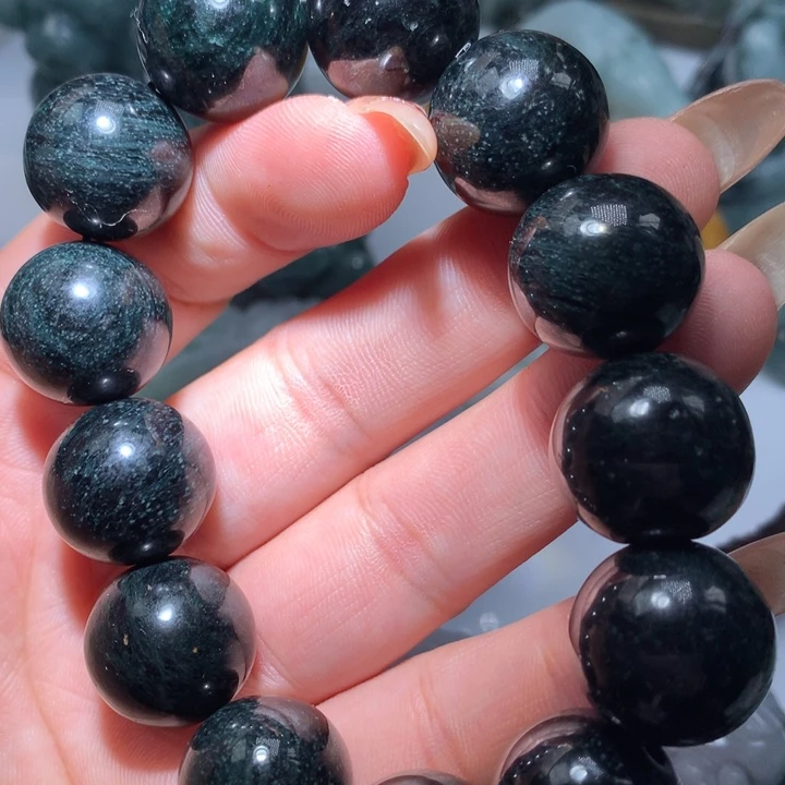 翡翠未镶嵌颈饰保真天然A货翡翠