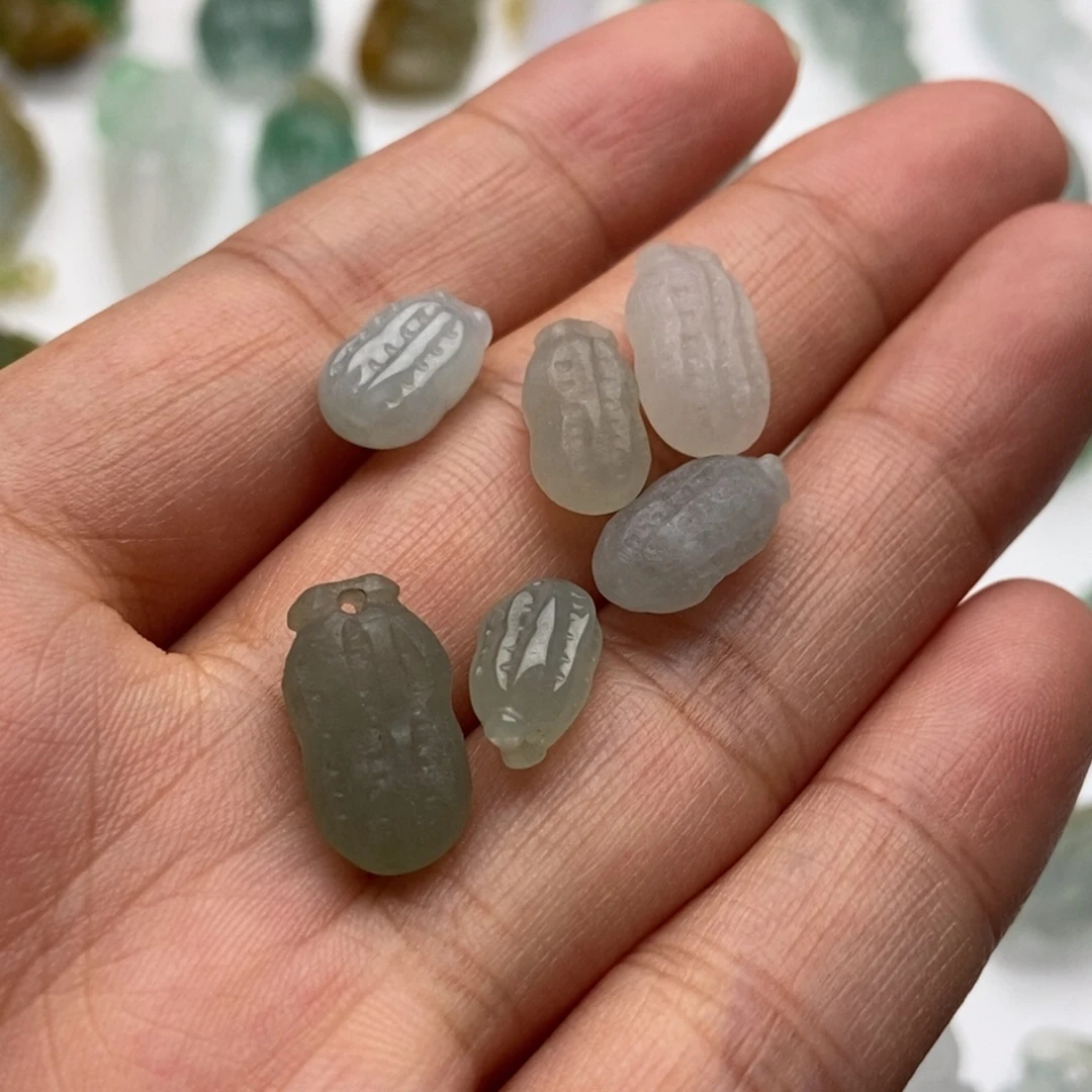 定制翡翠未镶嵌1235589598