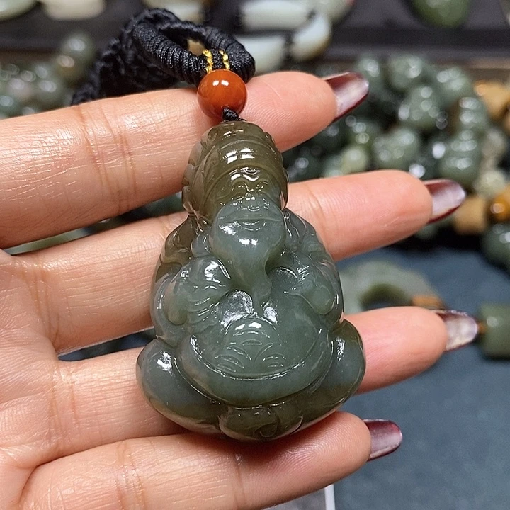 和田玉挂件未镶嵌