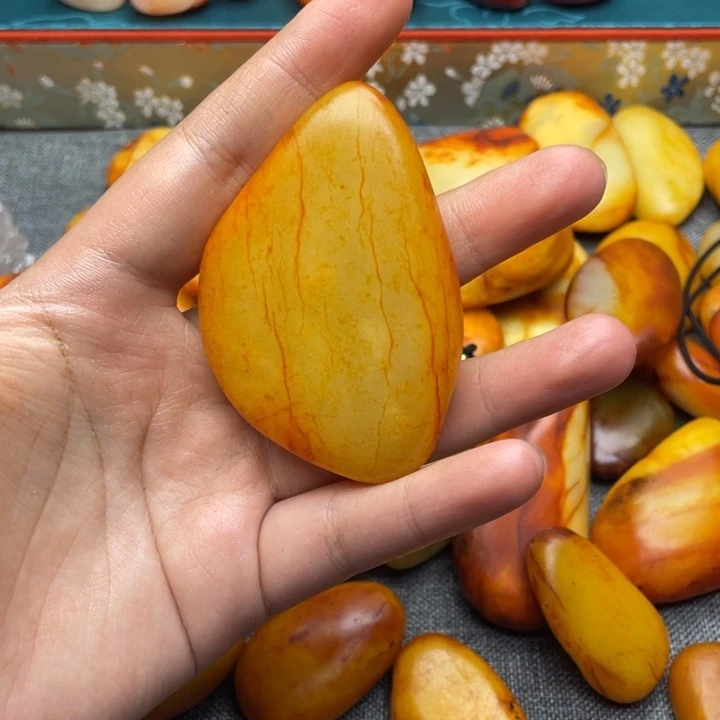 熙***爷和田玉未镶嵌颈饰