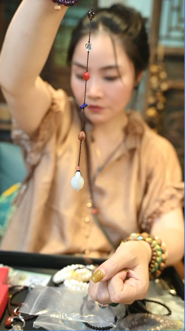 非金属珐琅吊坠 茶-小龙龟吊坠头绳