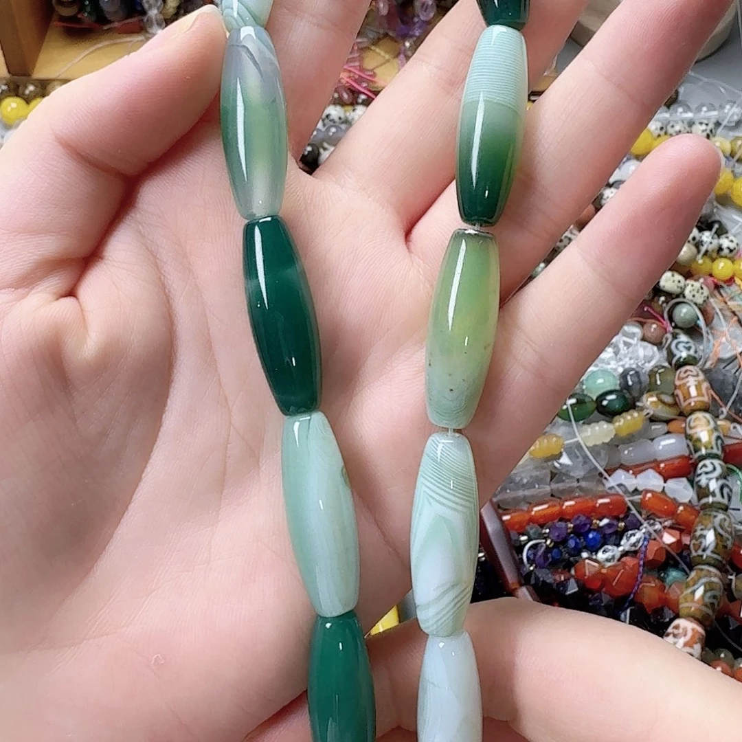 未镶嵌玛瑙/玉髓珠宝半成品绿玛桶珠一条