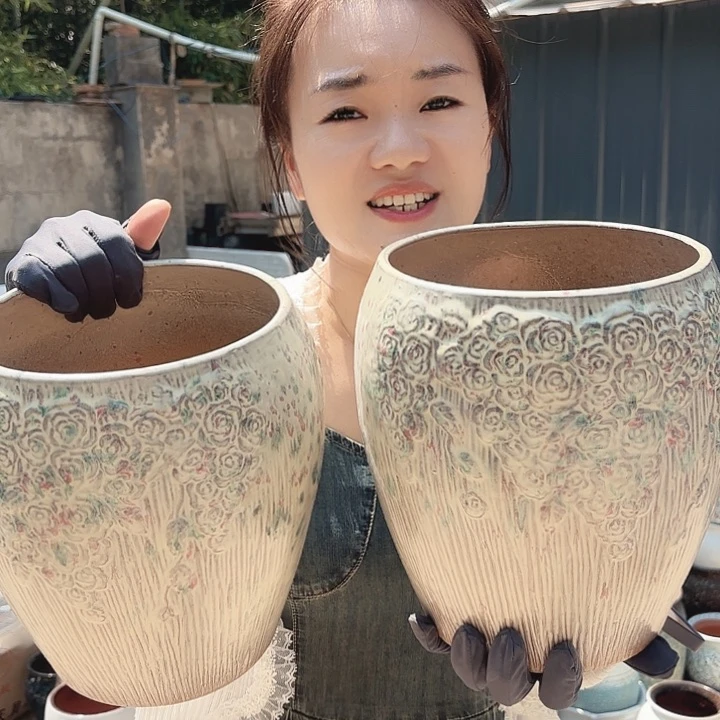 口径18高度23两个收口玫瑰