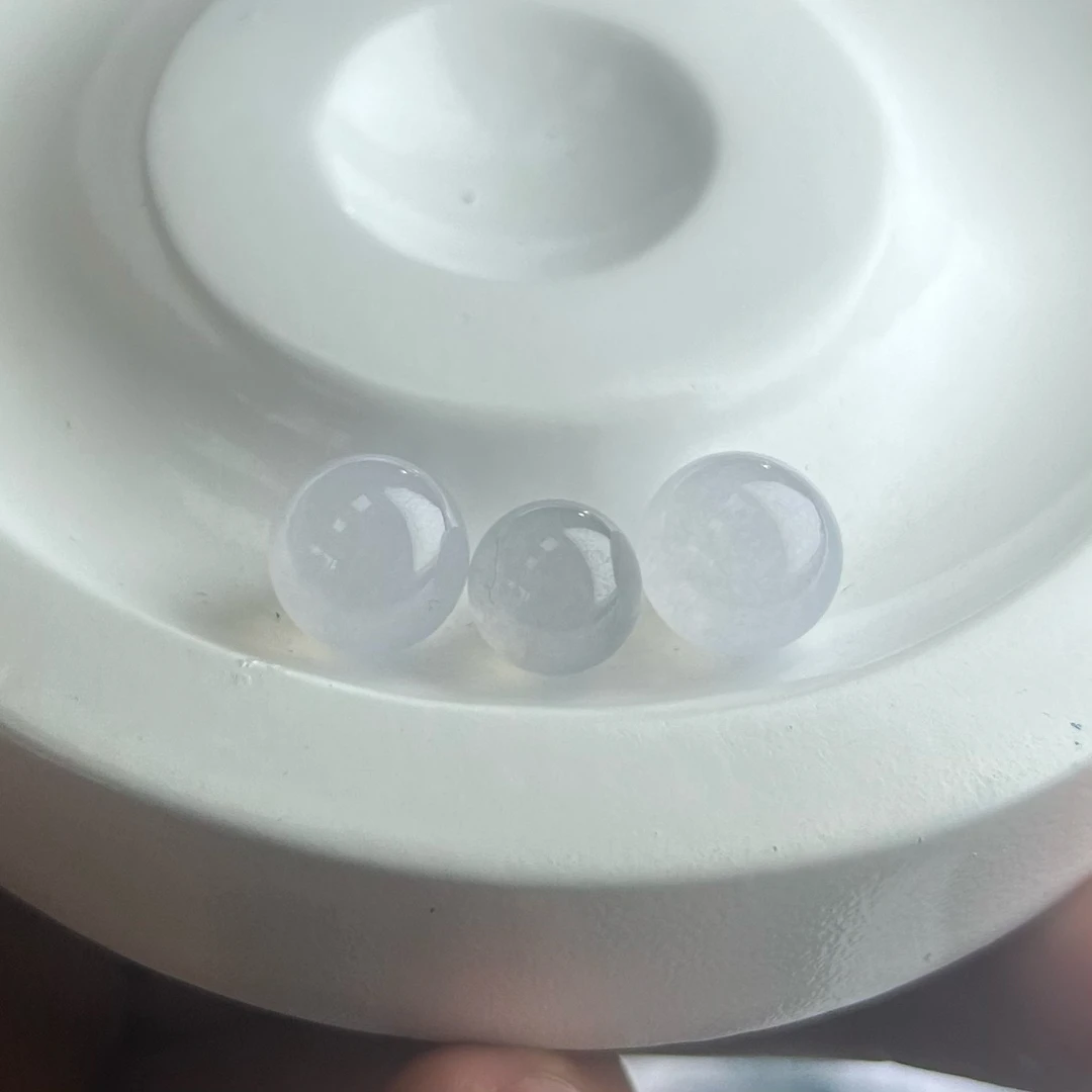 翡翠散珠8.3/9.7 浅粉紫色 天然缅甸A货翡翠圆珠 多样性发其一