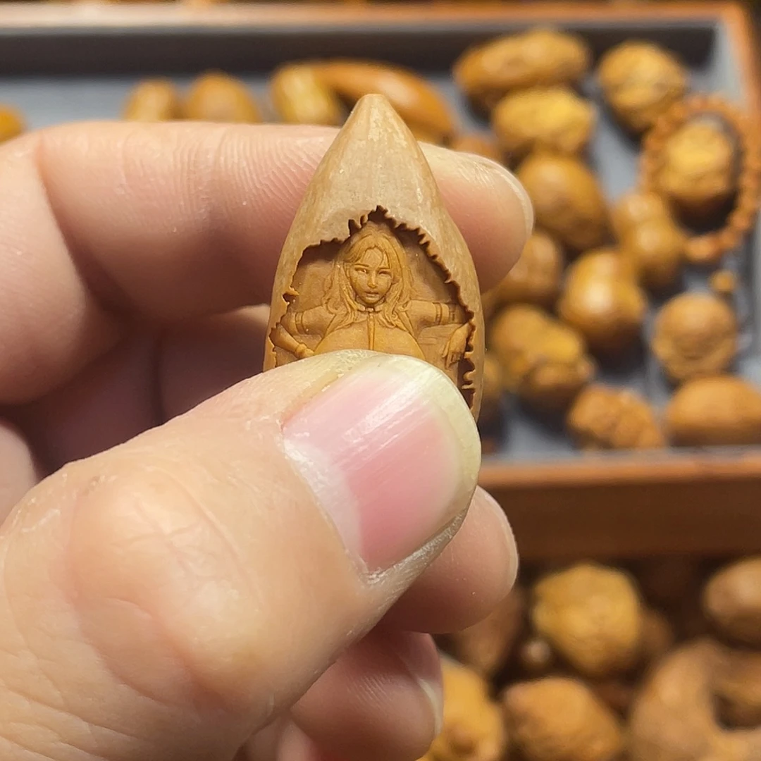 橄榄核手串/手链浮雕美女705
