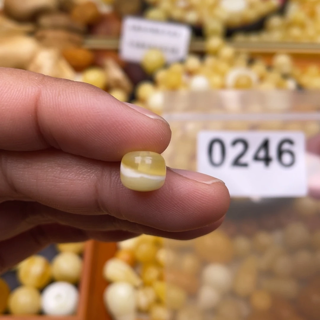 琥珀珠宝奇石未镶嵌9,1