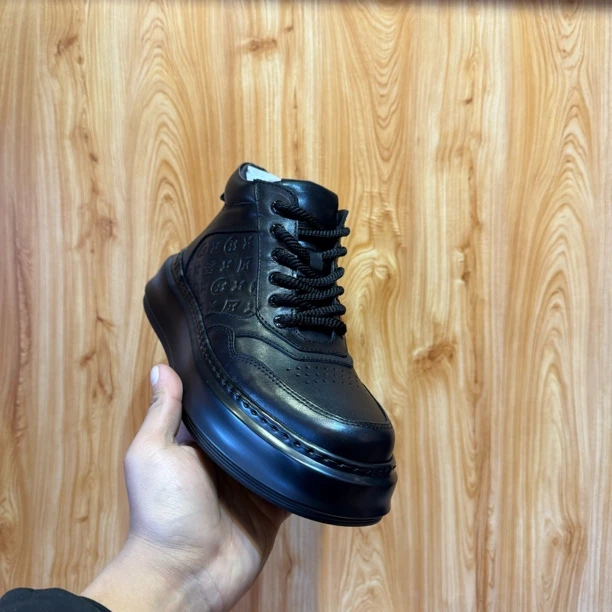 男士高帮休闲鞋头层牛皮黑色百搭时尚潮流马丁靴