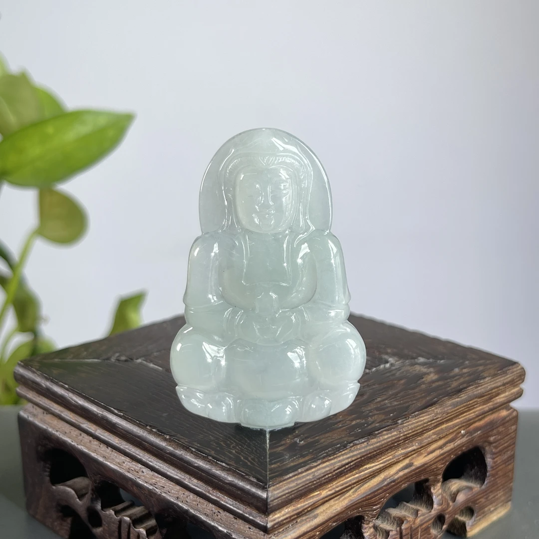 JGB11-97  天然缅甸A货翡翠  正装观音