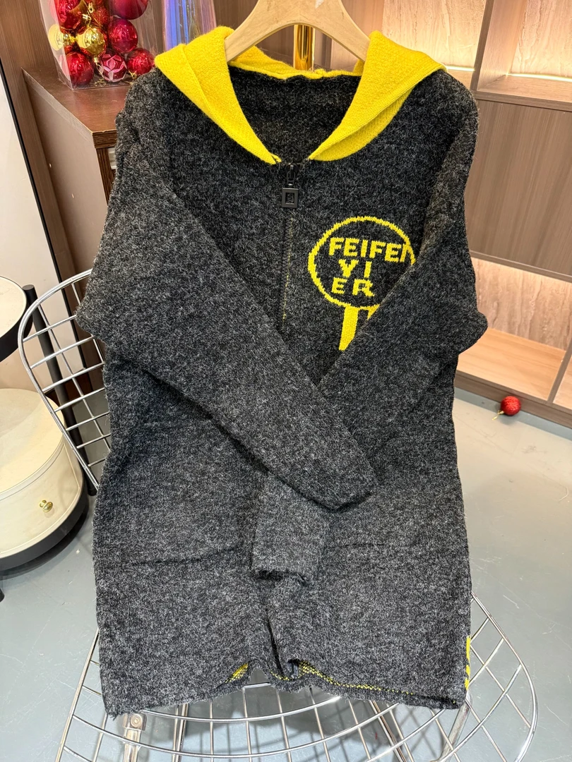 【乔恩清仓】韩版长款大衣针织衫 1206