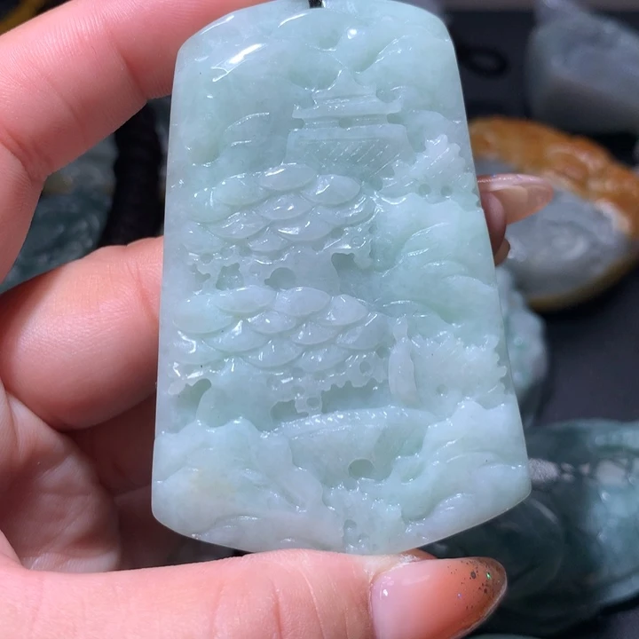 翡翠未镶嵌颈饰保真天然A货翡翠