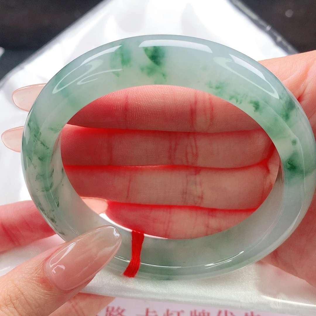 翡翠未镶嵌手镯60圈