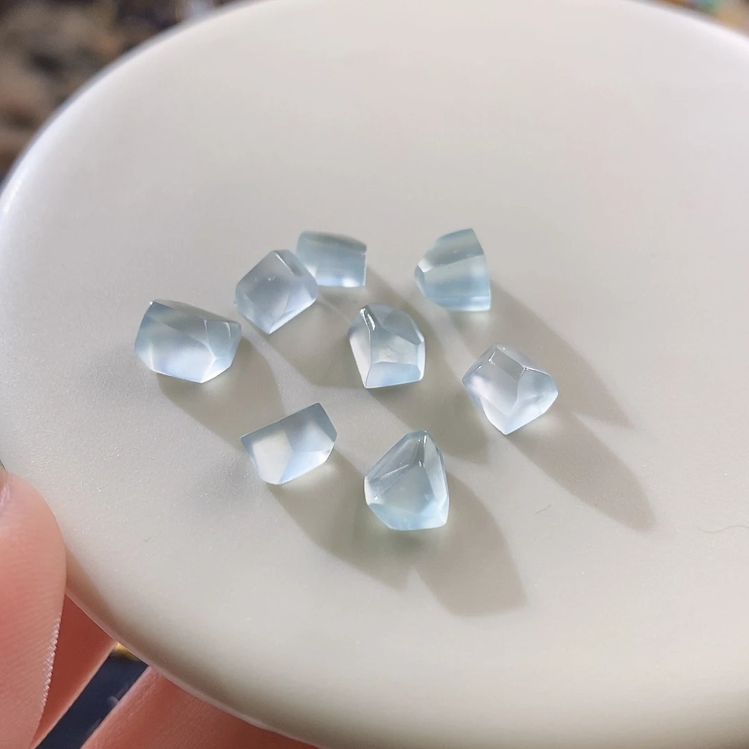 翡翠裸石高冰蓝钢