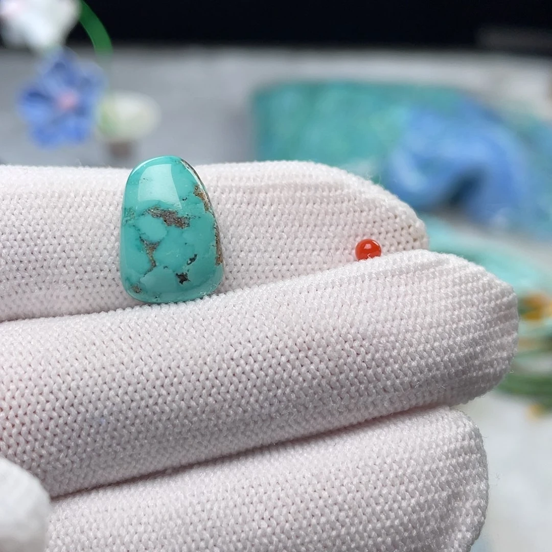 南红玛瑙未镶嵌珠宝奇石