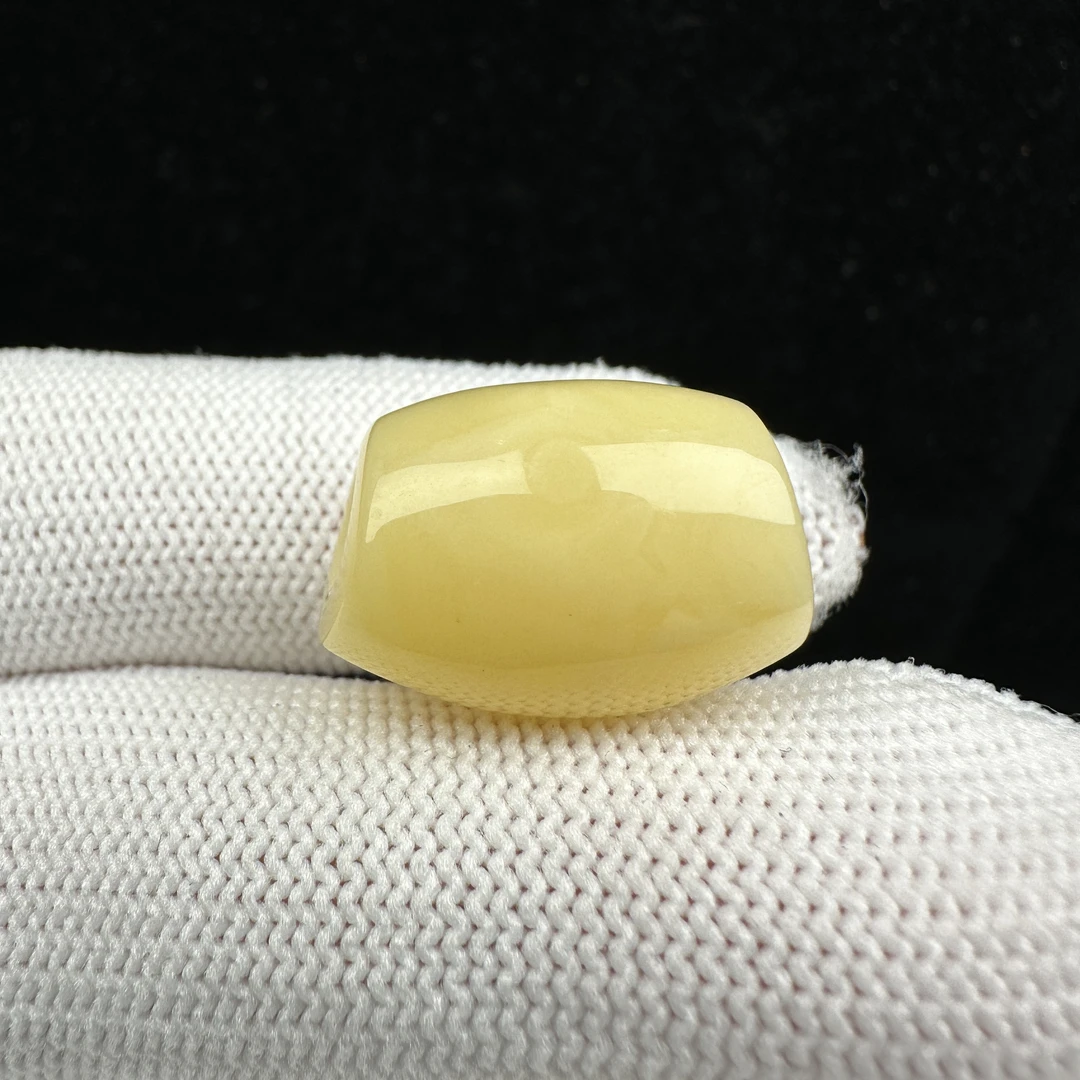 Y5519天然原矿蜜蜡马蹄珠13.7x19.7mm2克抖音基地质检发货