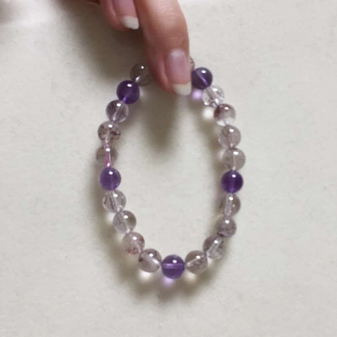 水晶手串未镶嵌简单