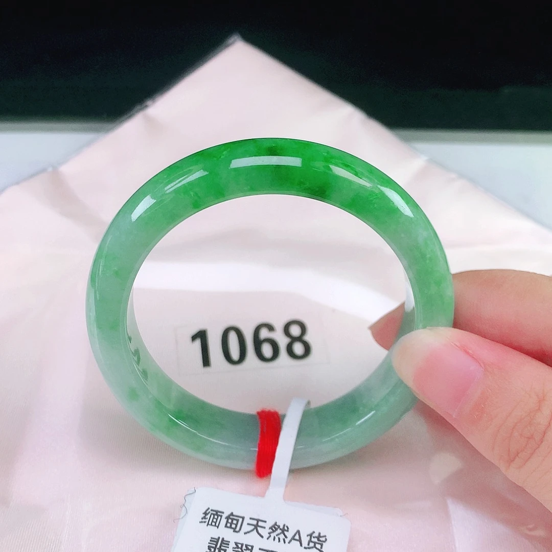 未镶嵌手镯翡翠翡翠手镯