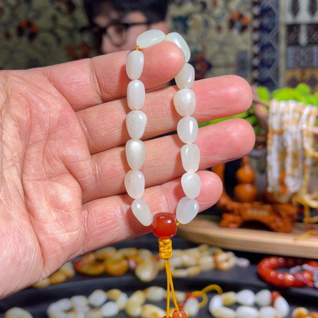 和田玉未镶嵌手链