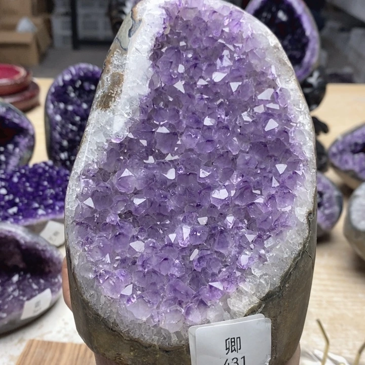 紫晶大型摆件（非配饰）未镶嵌