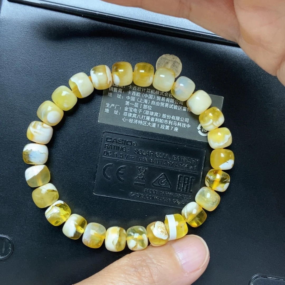 琥珀未镶嵌珠宝奇石110