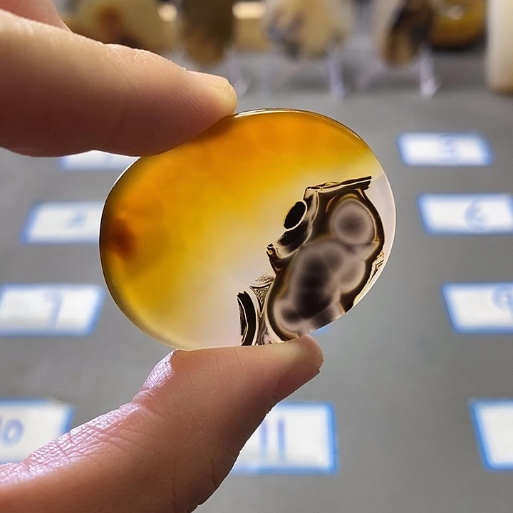 玛瑙/玉髓未镶嵌珠宝半成品有扣