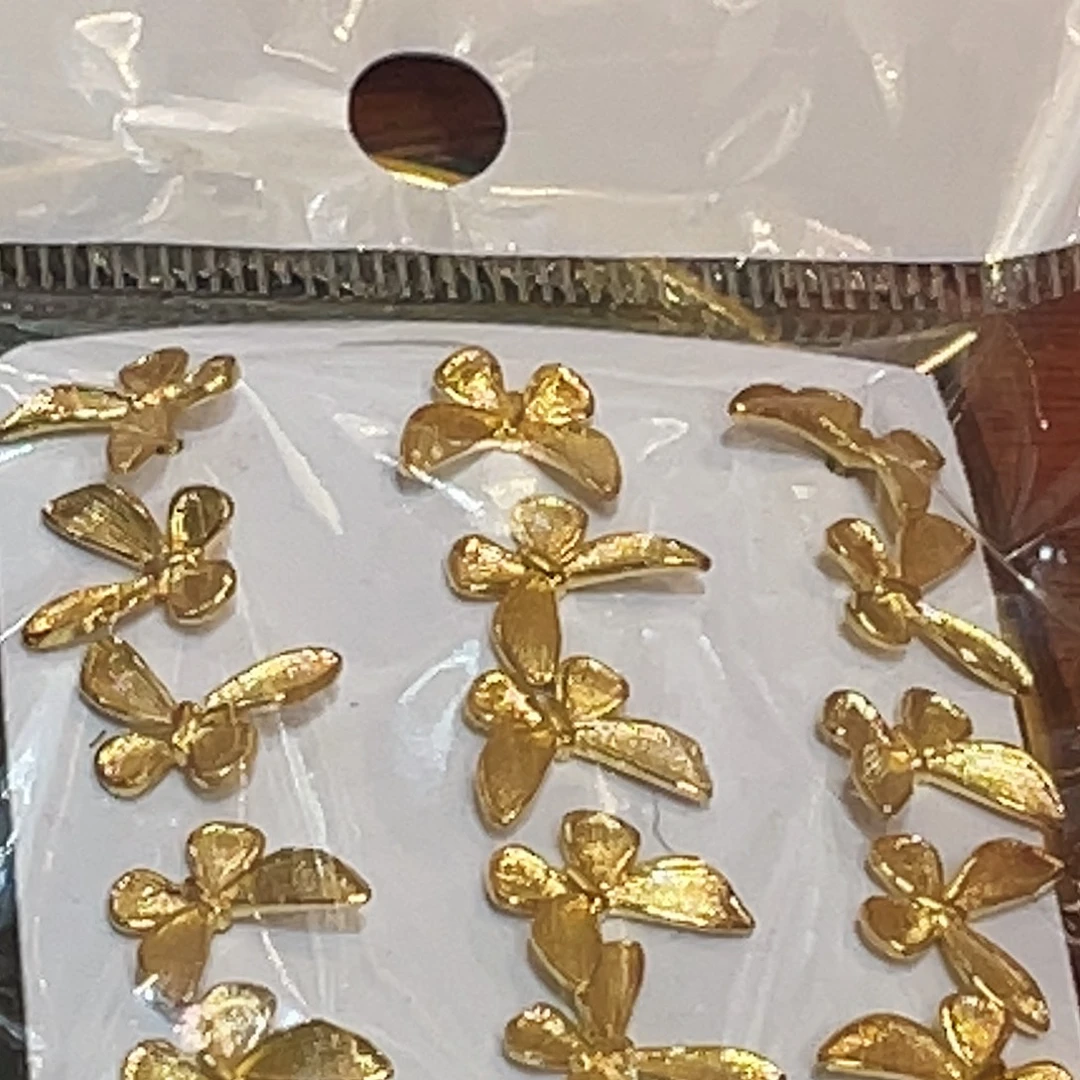 纯铜合金蝴蝶结耳钉